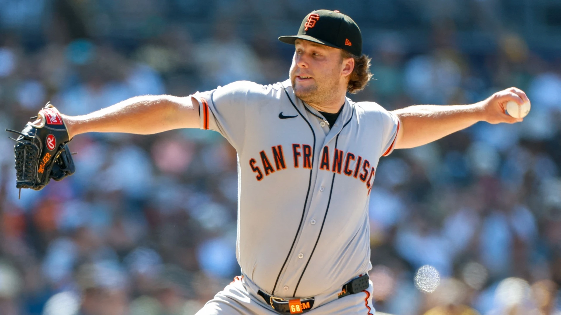 Red Sox & Giants Active in Trade Deadline Negotiations