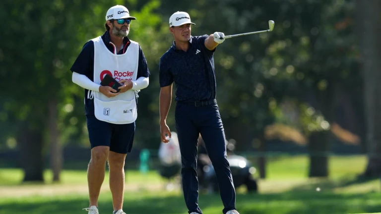 Mastering Your Golf Putt: Stephen Sweeney's Tips for Success!