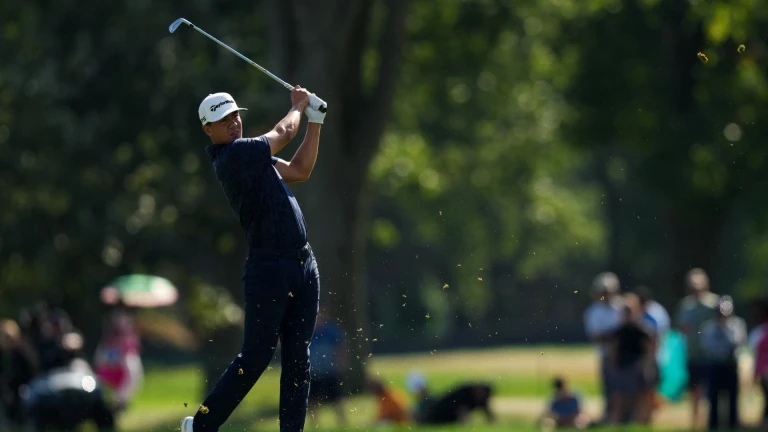 Mastering the Ten-Finger Grip: Michael Thorbjornsen's Swing