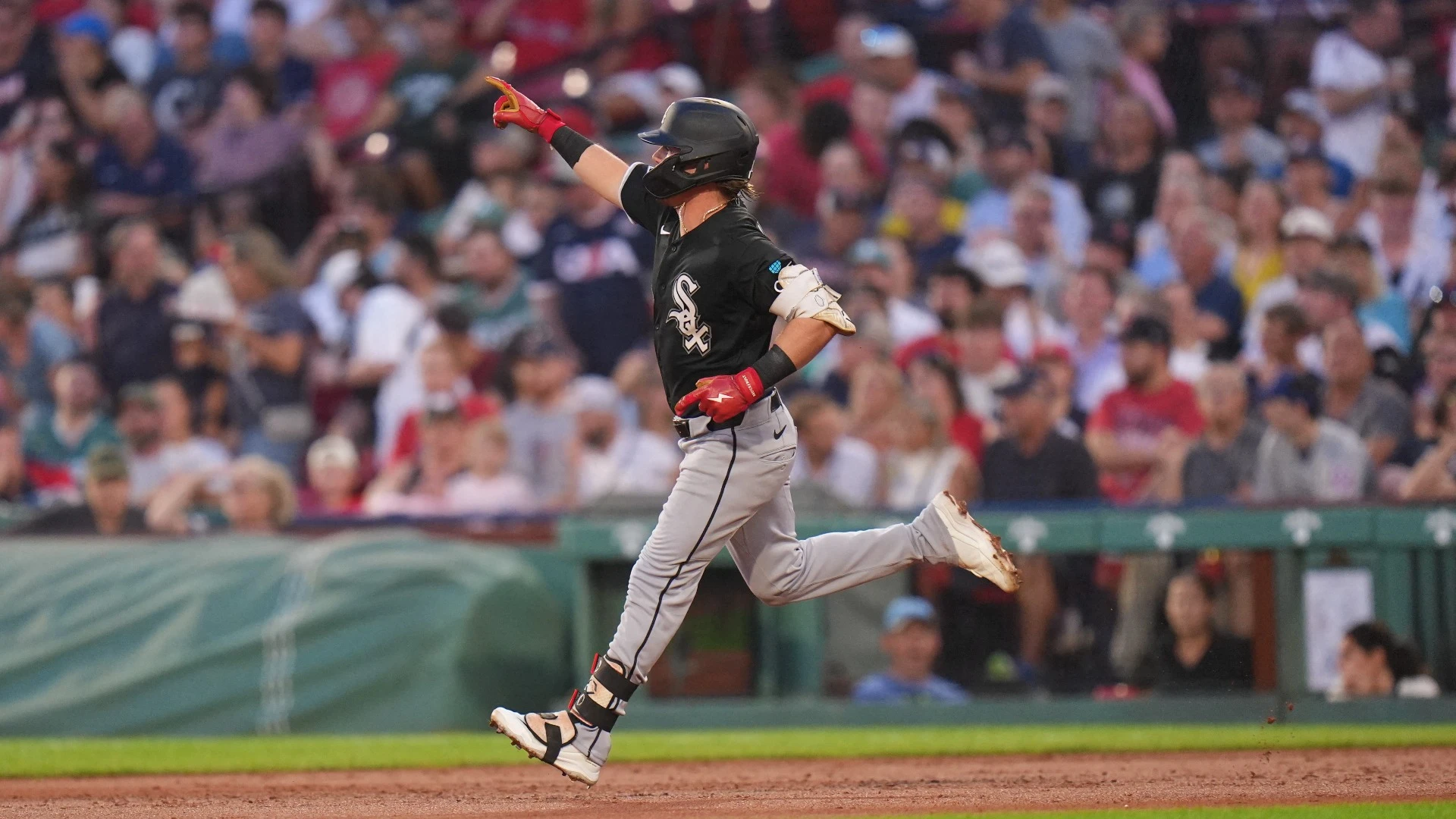 Can the White Sox Claim the AL Central This Season?