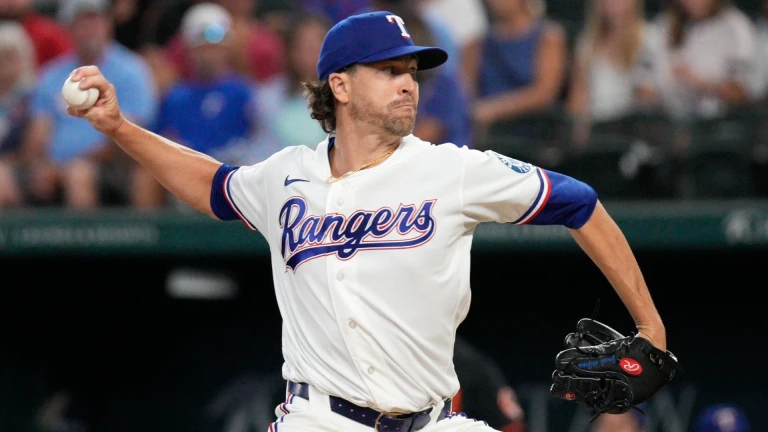 Jacob deGrom Looks to Overcome Past Struggles at Angel Stadium