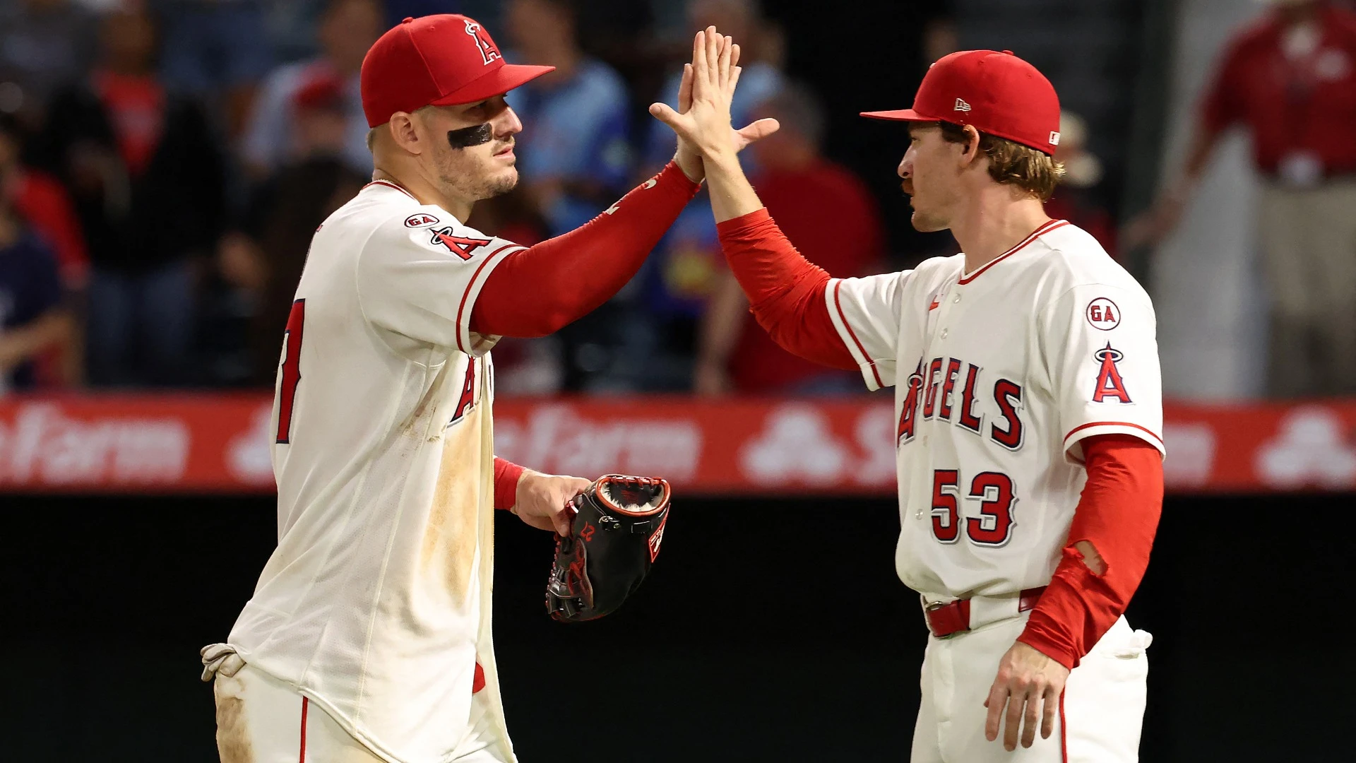 Kansas City Royals vs. Anaheim Angels: LA Playing Good Baseball