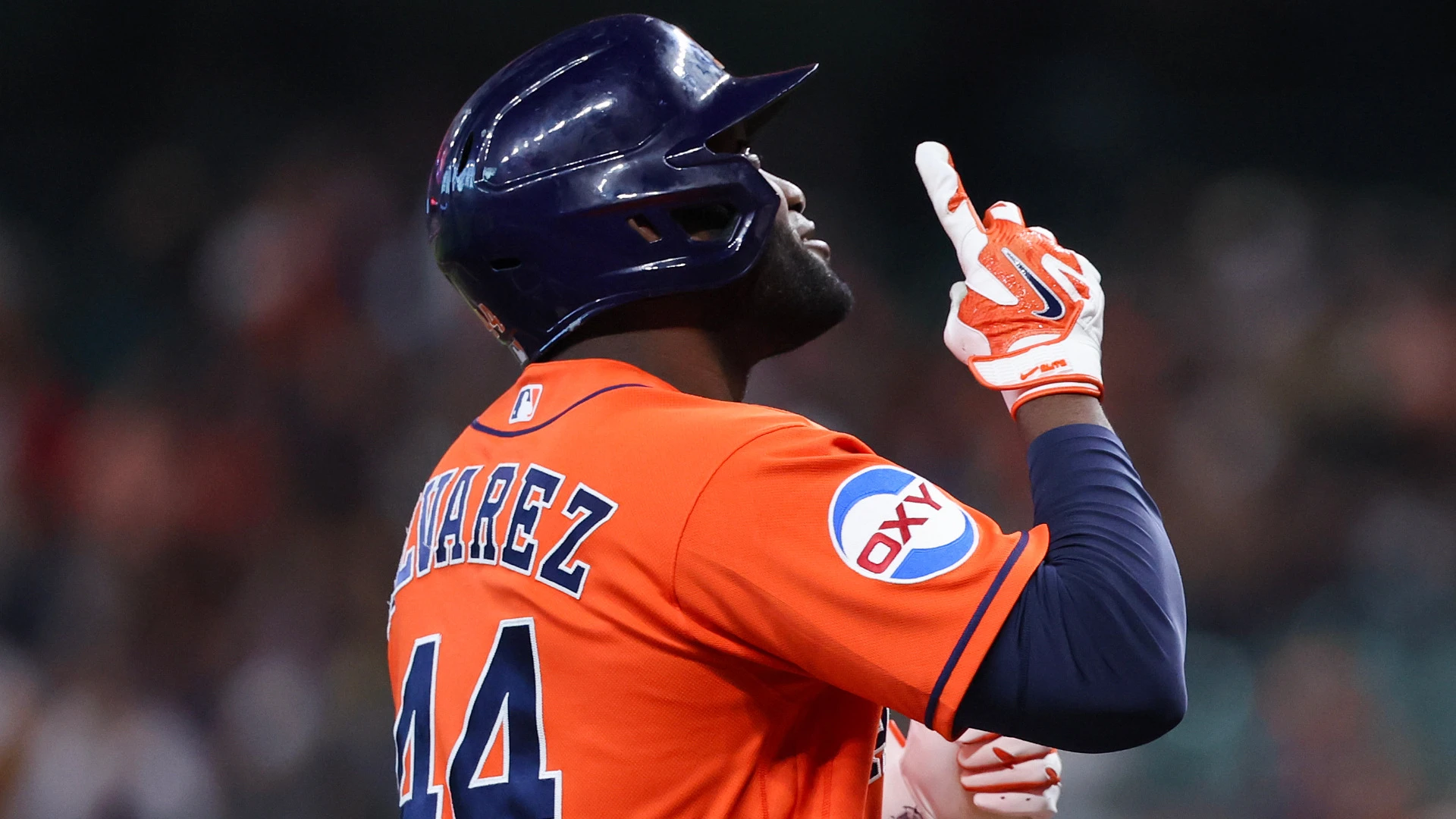 Yordan Alvarez's Historic Season: Can He Win the Triple Crown?
