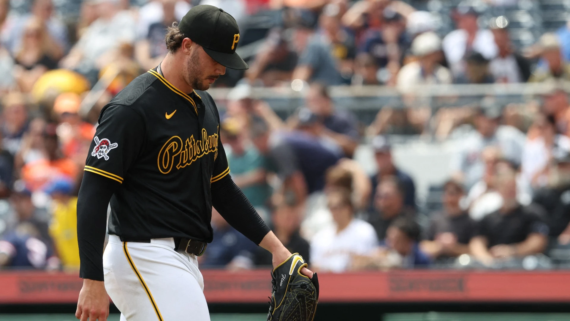 Paul Skenes: Performance Struggles Amid Controversy and Criticism