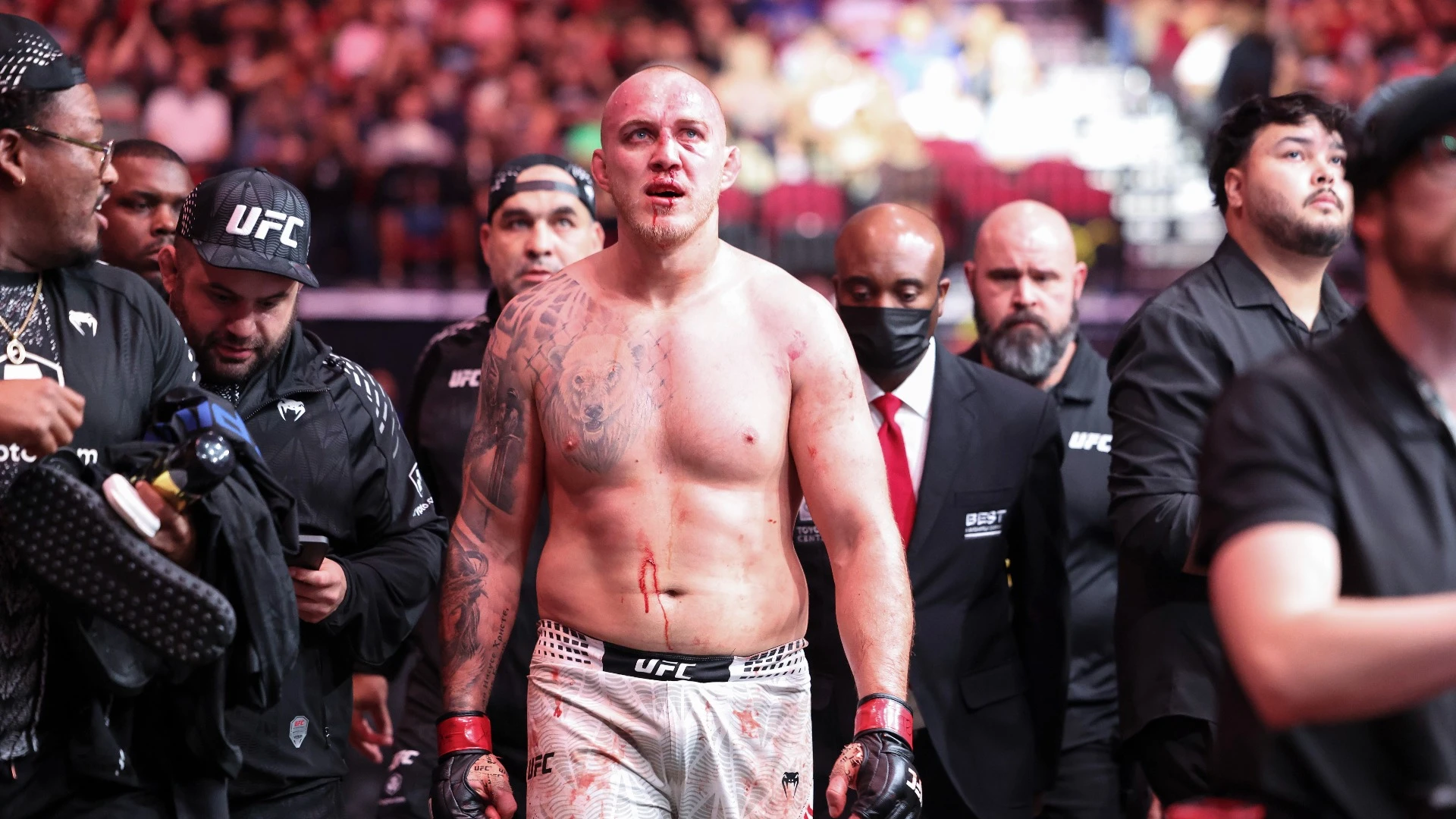 Petrino vs. Spivac: A Heated UFC Heavyweight Clash