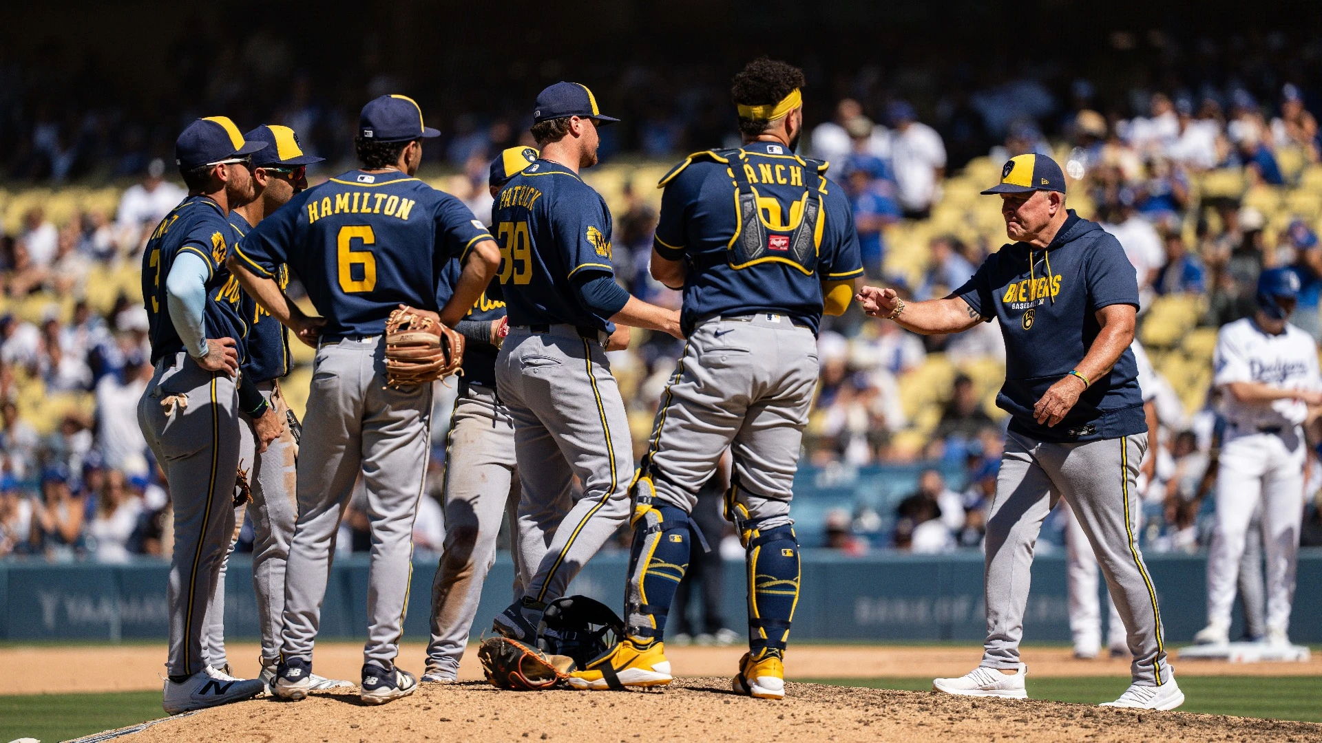 Milwaukee Targets Top MLB Record; Dodgers, Braves Unfazed