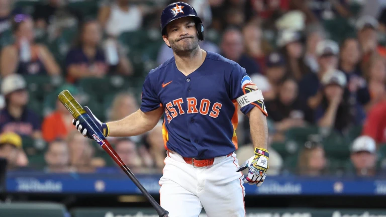 AL Teams Might Clinch Postseason with Sub-.500 Record