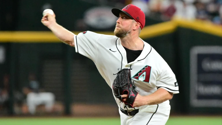 Merrill Kelly Struggles, D-Backs Blame Sign Stealing