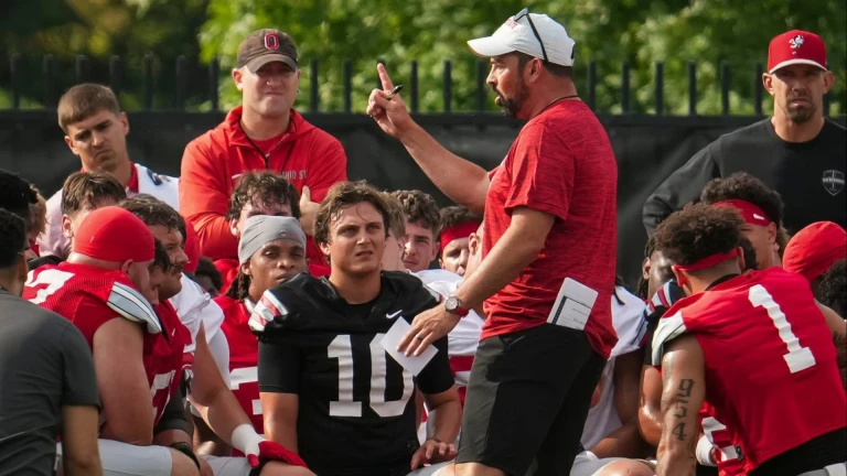 Top College Football Teams Vie for National Title 2026-27