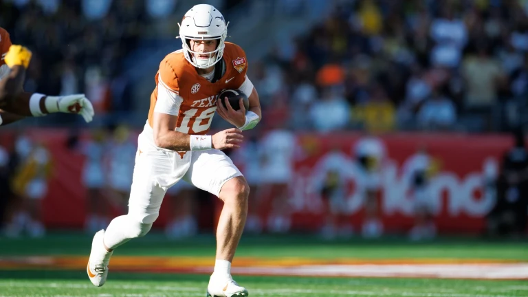 Arch Manning's Turnaround Powers Looks to Texas Football