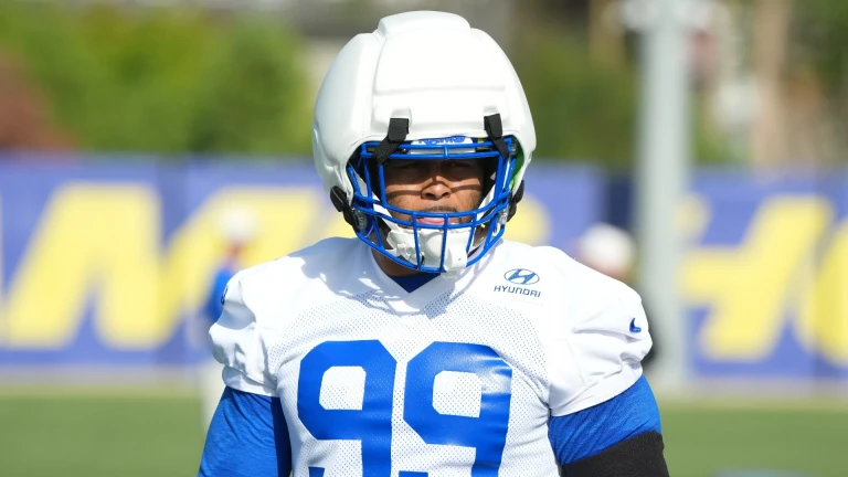 Aaron Donald Returns to Rams: Impact on Super Bowl Hopes