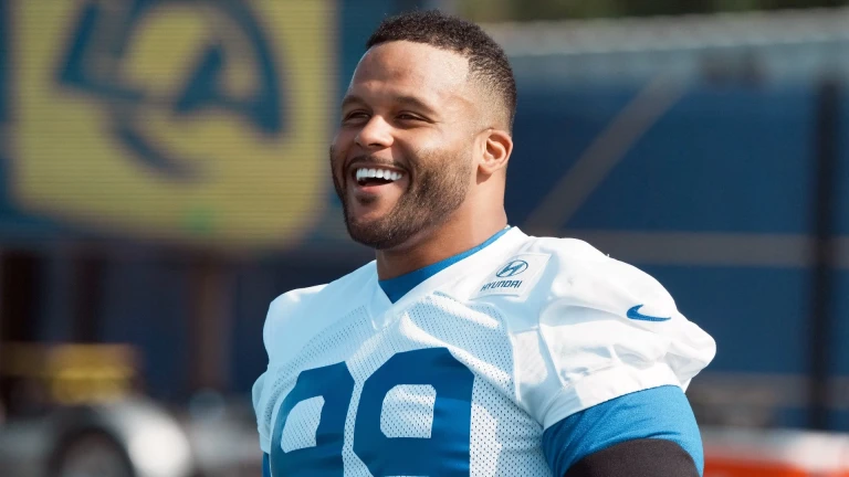 Aaron Donald Returns to Rams with $30M Deal and Big Impact