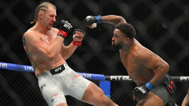 Cortes Acosta vs. Curtis Blaydes: Heavyweight Showdown Preview