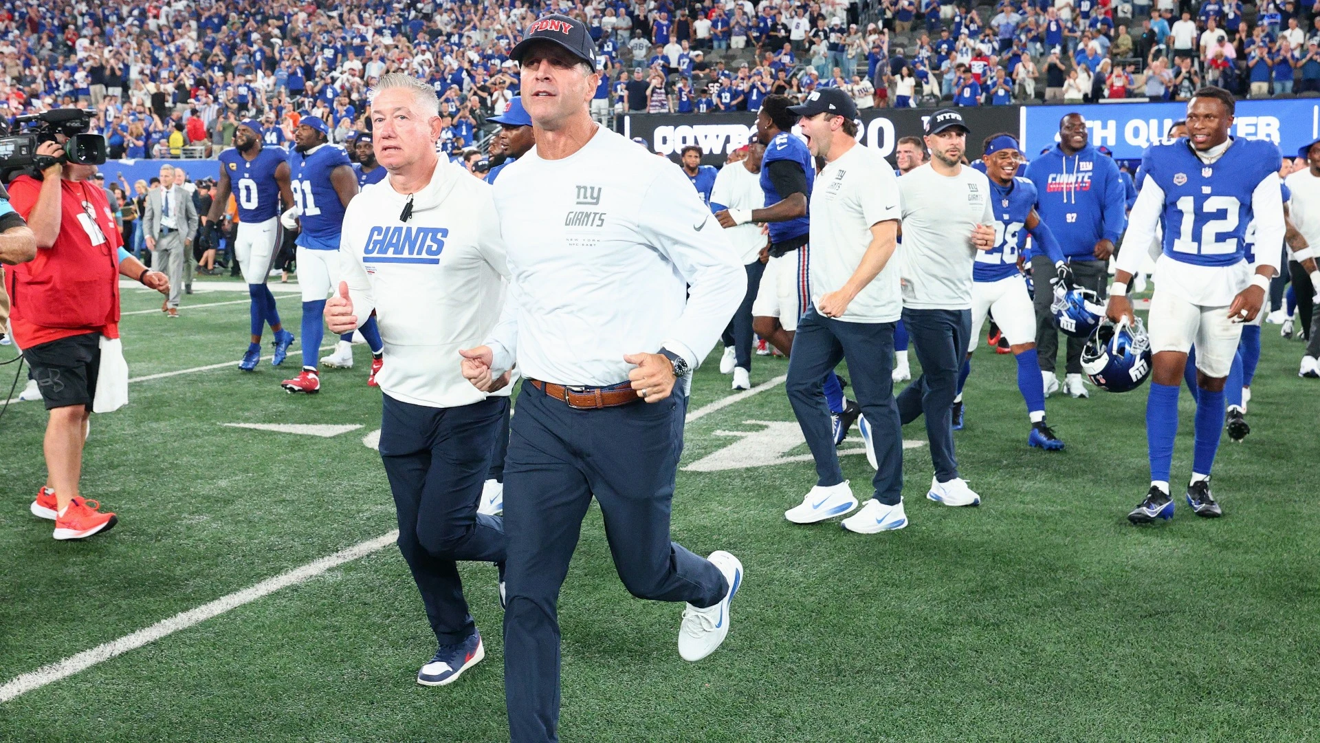 Giants Dominate in Harbaugh's Coaching Debut vs. Cowboys