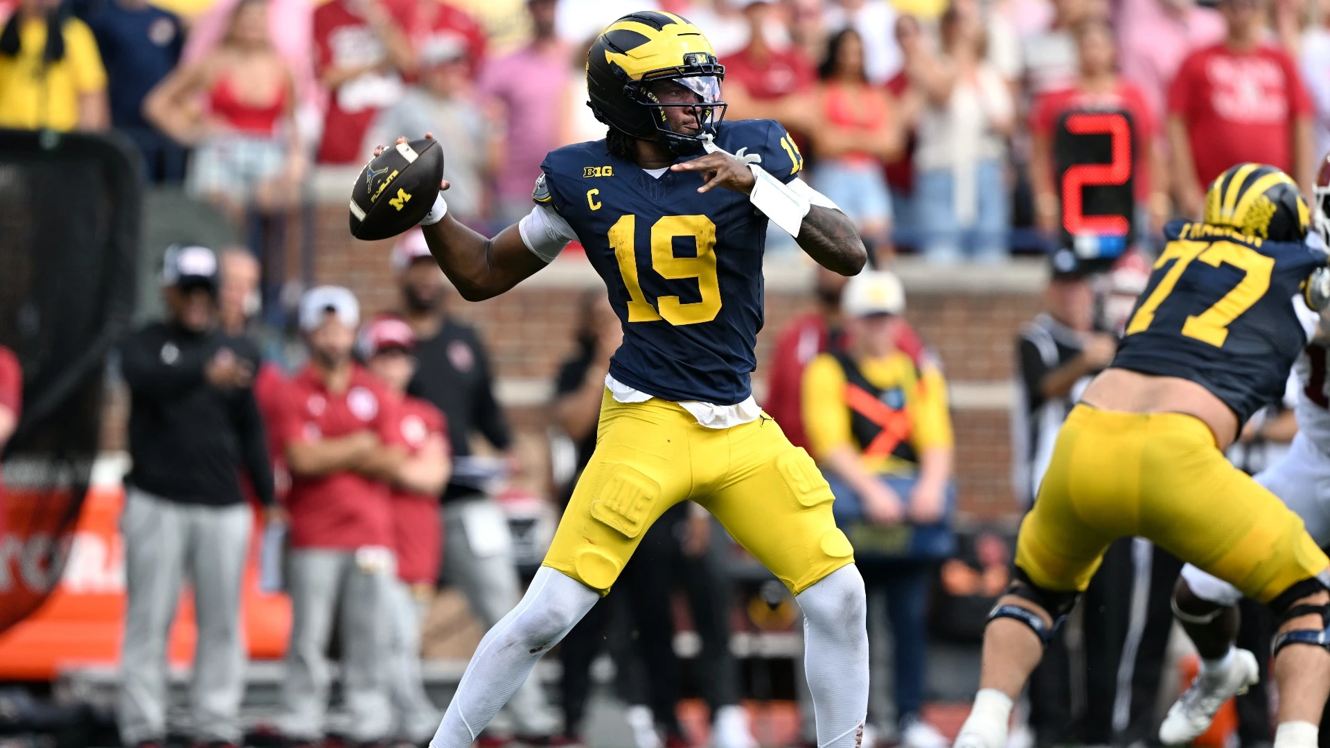 Michigan Adapts Strategy: Underwood's Impactful Play