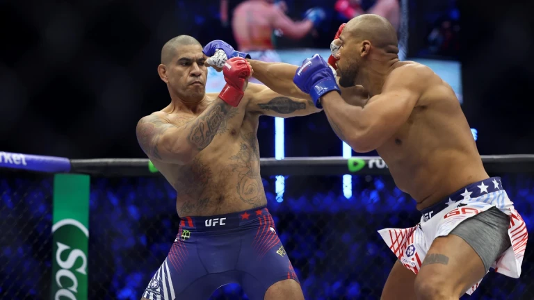 Alex Pereira's Struggle and Defeat at Heavyweight Explained