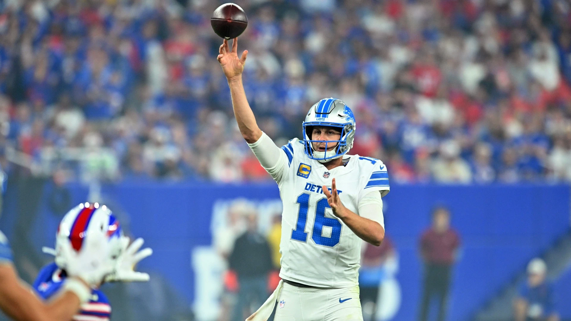 Jared Goff Shines with 327 Yards & 4 TDs Despite Loss