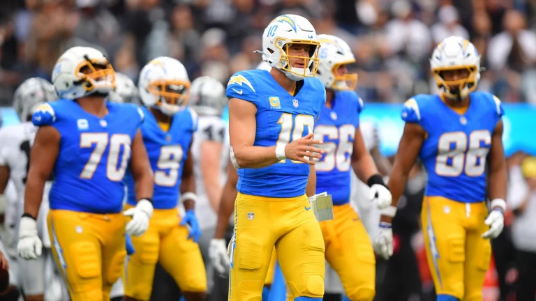 Chargers' Struggles: Justin Herbert's Disappointing Start