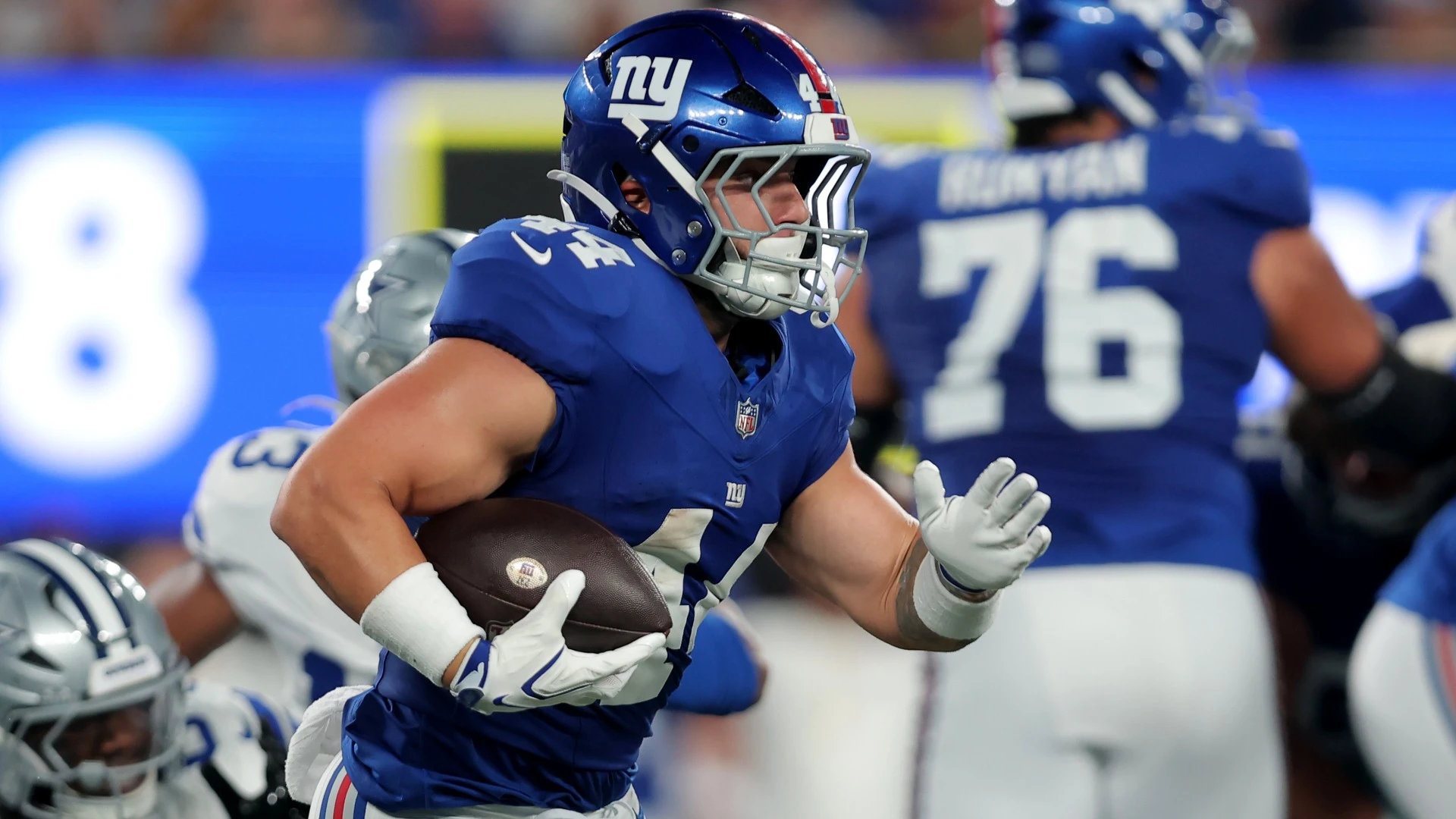 Forecasting Performance: Giants vs. Rams Matchup Insight