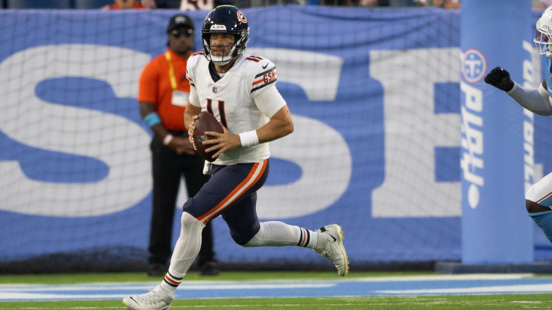 Bears Face Eagles: Bagent's Concussion & Keenum's Return
