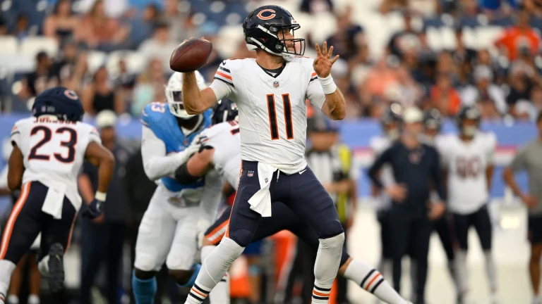 Chicago's QB Conundrum: Injuries Stir Quarterback Dilemma