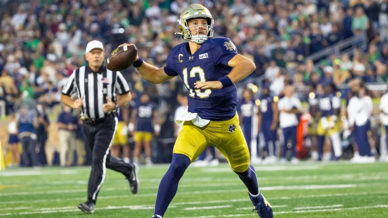Notre Dame Favored vs. Purdue in Saturday Afternoon Matchup