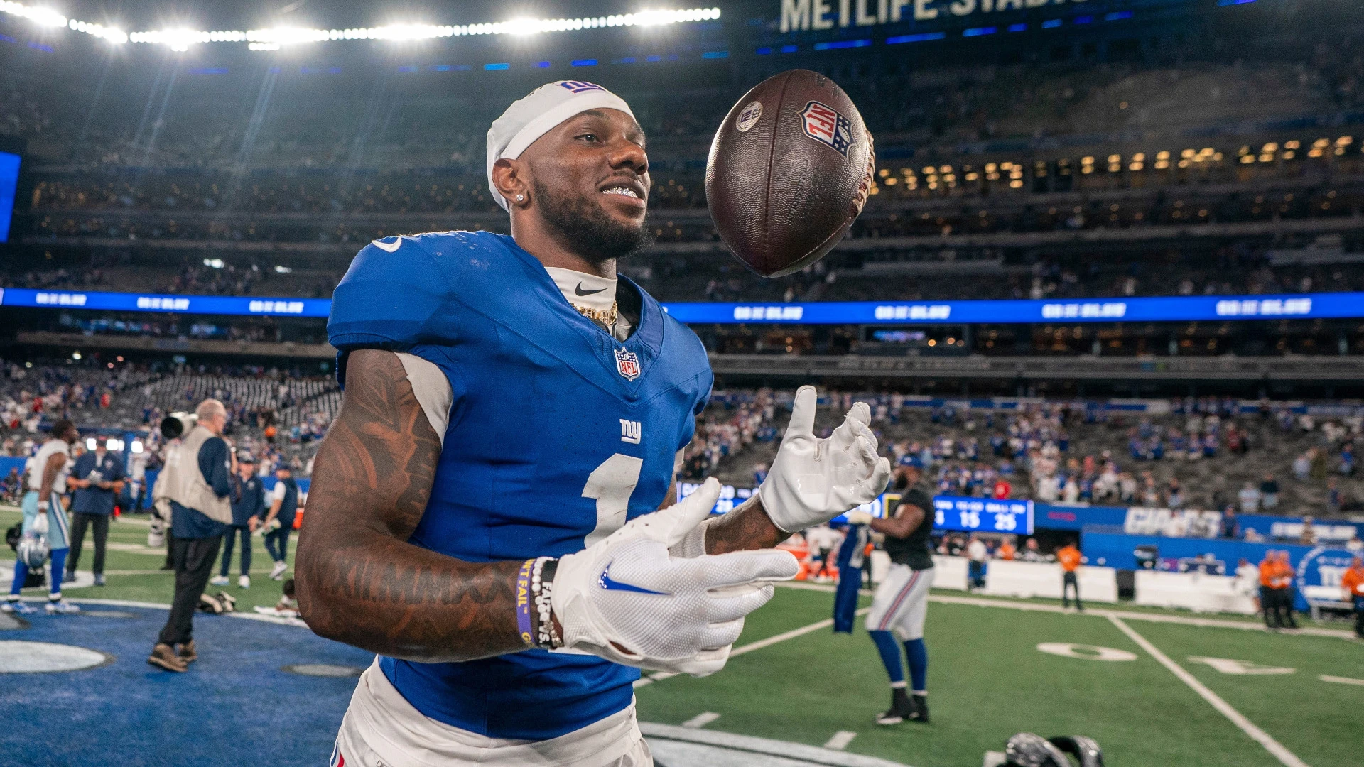 Giants vs. Titans: Ugly Weather Affects Key Game Strategy