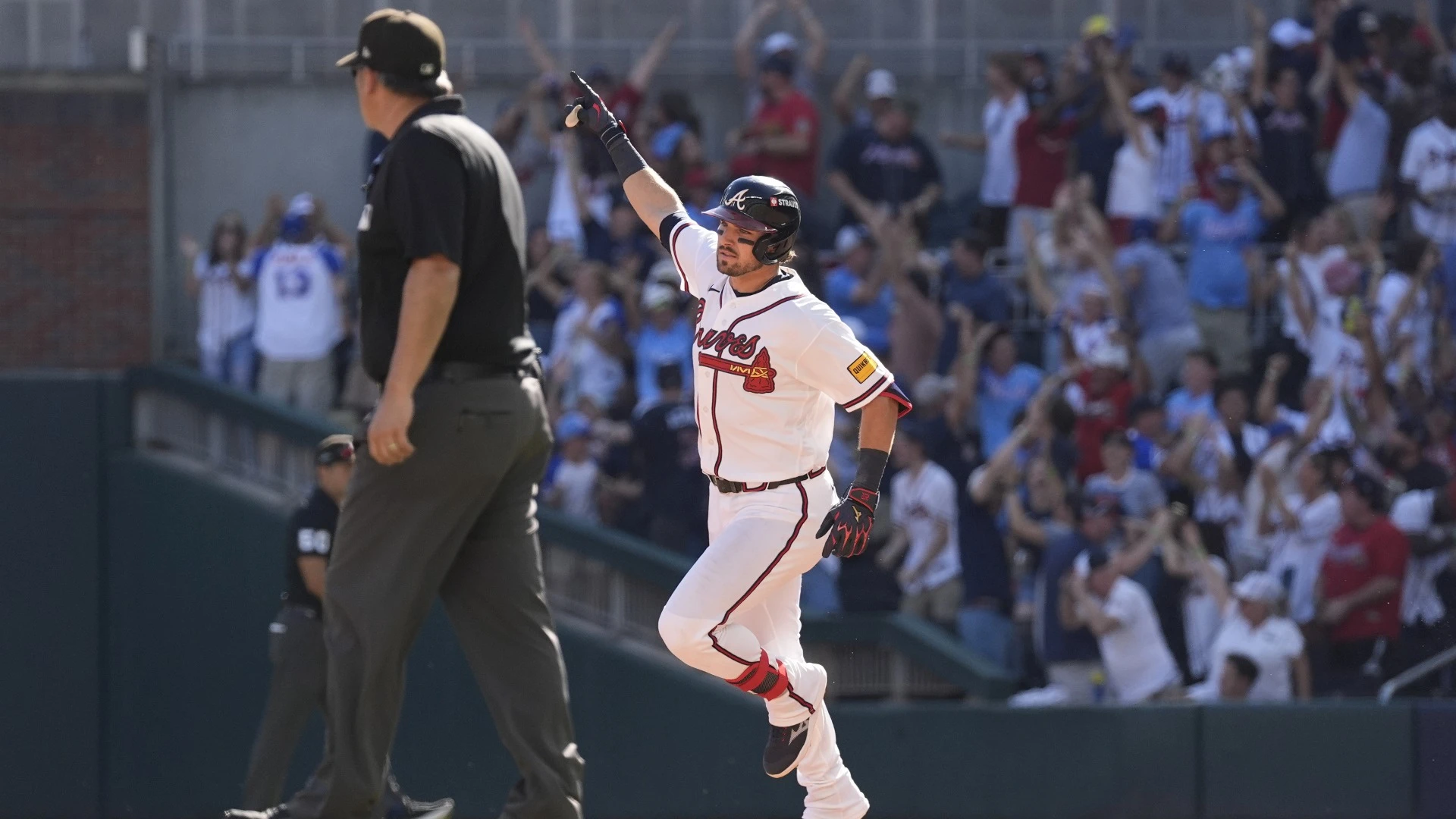 Braves Rally Past Phillies in Thrilling MLB Playoff Opener!