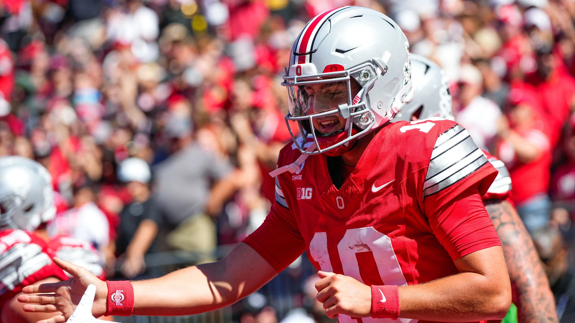 Iowa vs. Ohio State: Big 10 Showdown College Insights