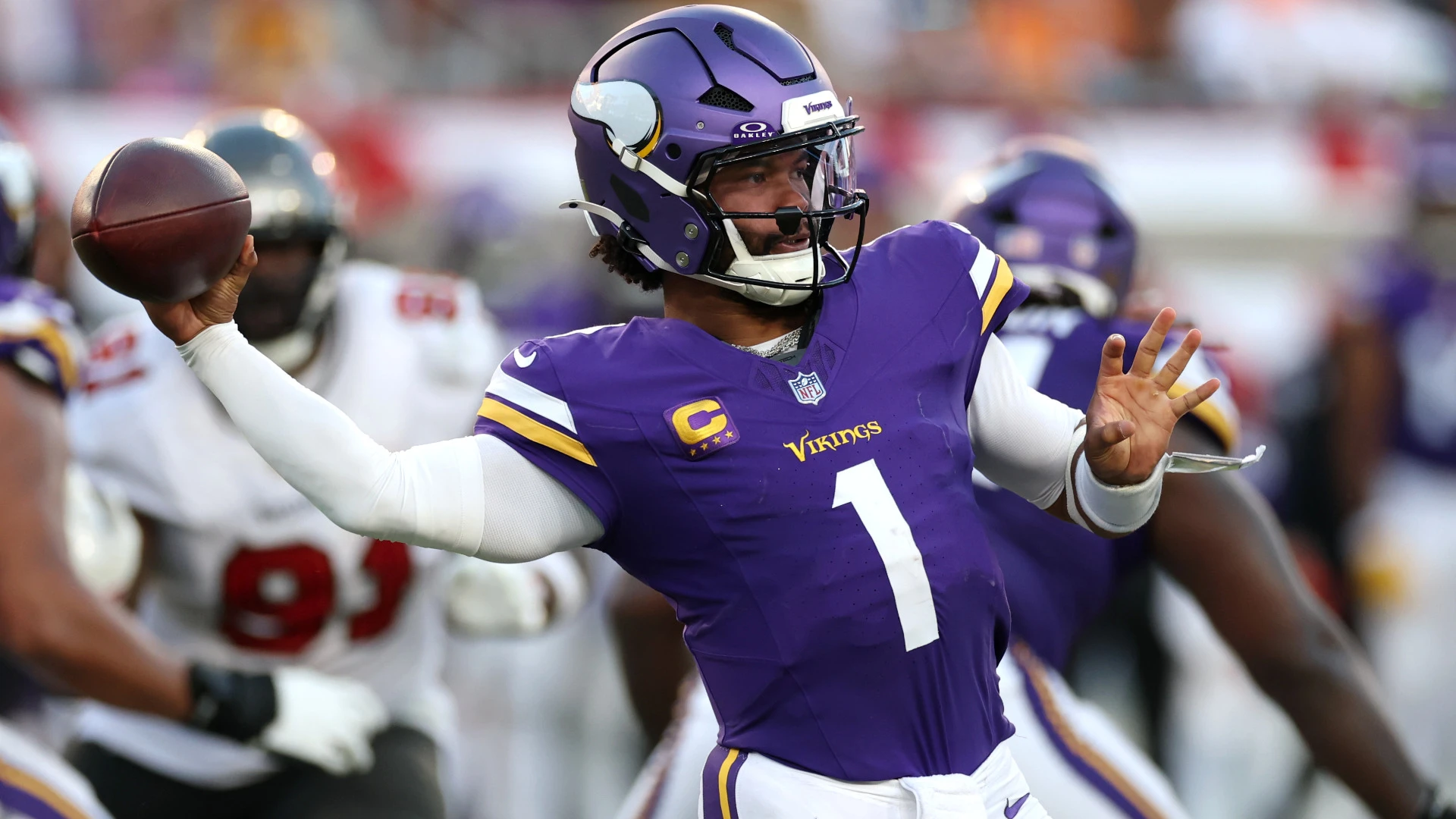 Kyler Murray Starts, Vikings vs. Dolphins Game Analysis
