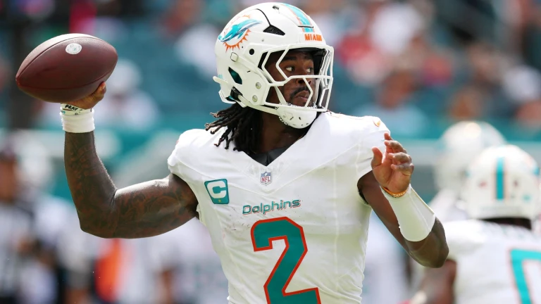 NFL Week 4 Underdogs: Miami to Cover, Broncos to Win