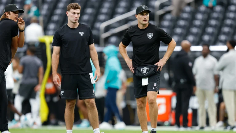 Kirk Cousins: A Perfect Mentor for Fernando Mendoza