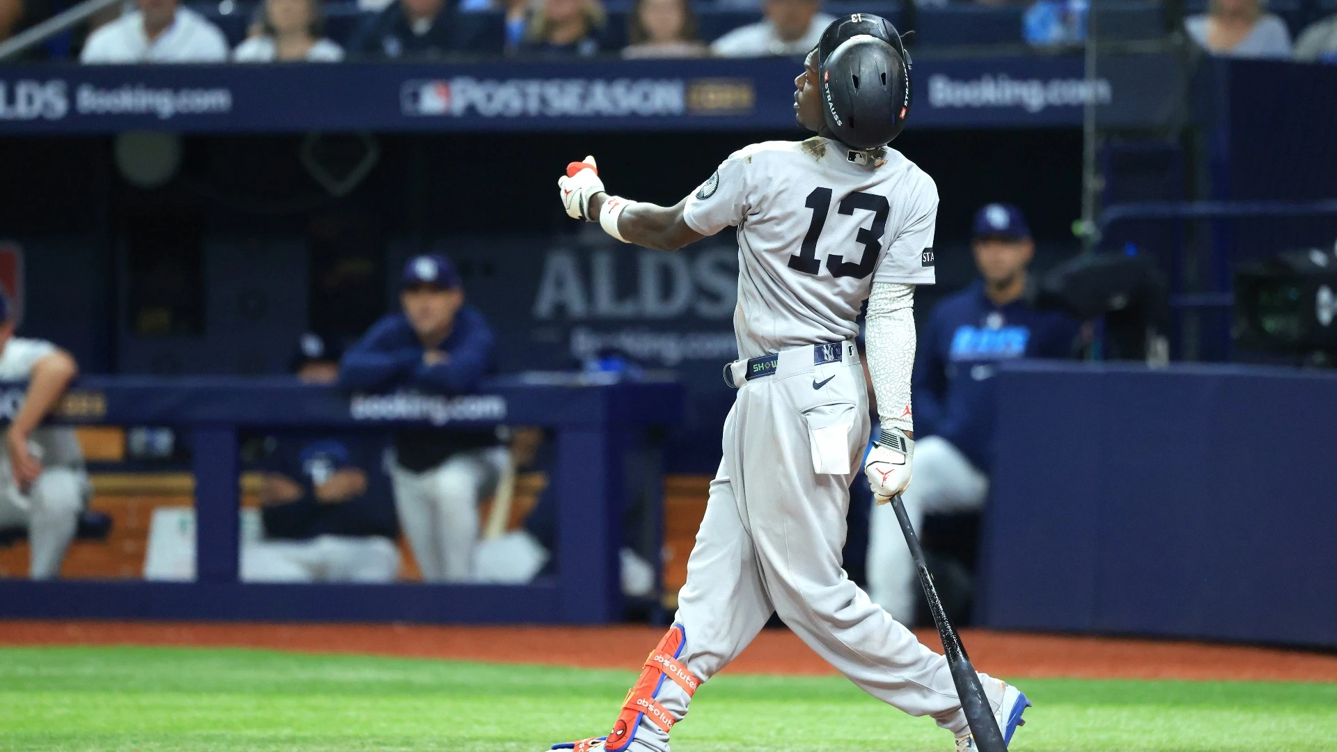 Yankees Falter with Record Errors in Last Night's Game