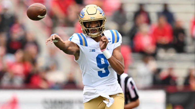 Nico Expected to Surpass 184.5 Passing Yards Against Ducks