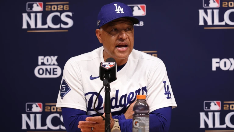 Dodgers' Golden Era: Dave Roberts and Global Fandom