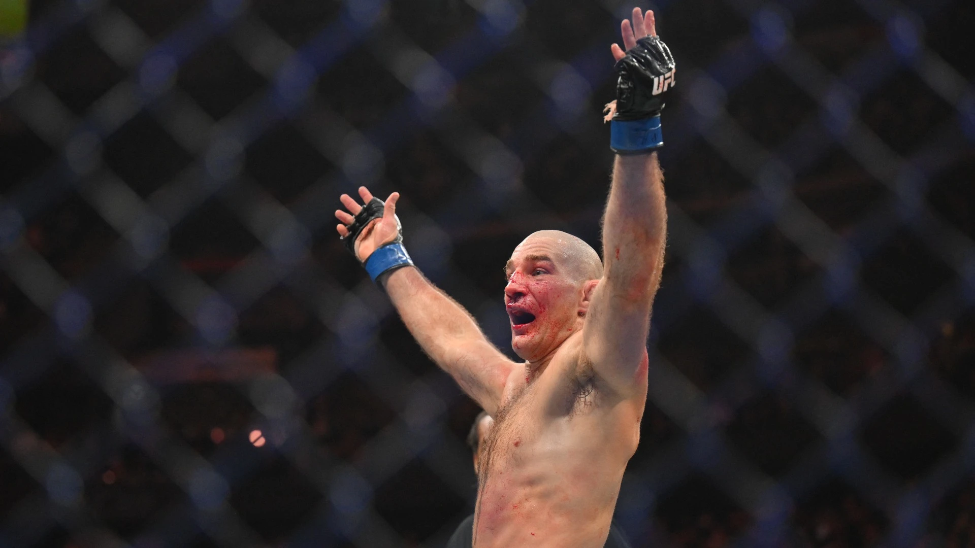 Sean Strickland Threatens UFC Exit Over Pay and Boxing