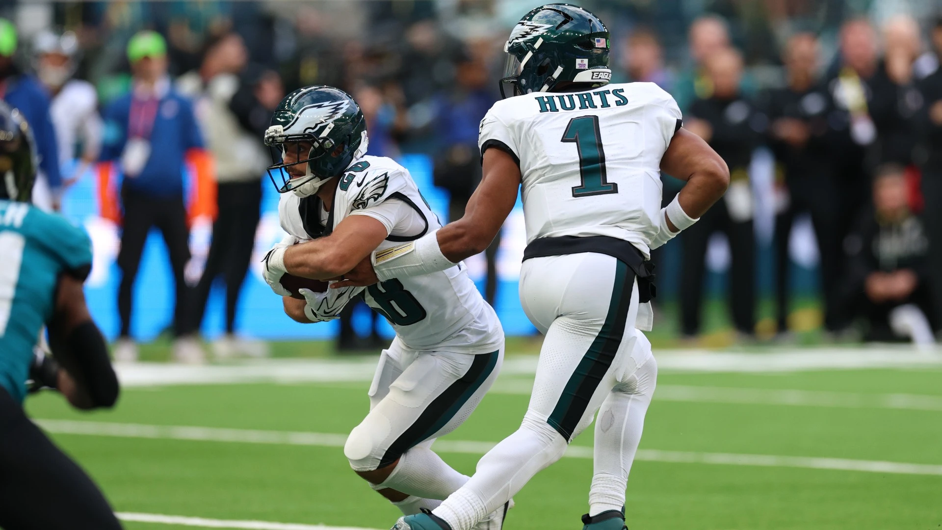 Jalen Hurts' Scary Injury: Eagles' Season in Jeopardy?