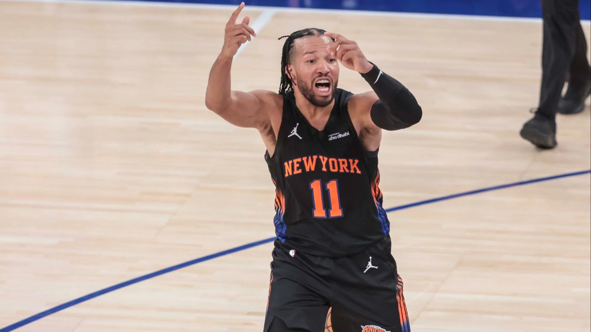 Knicks Struggle, Heat Betting Risks & Early-Season Slumps