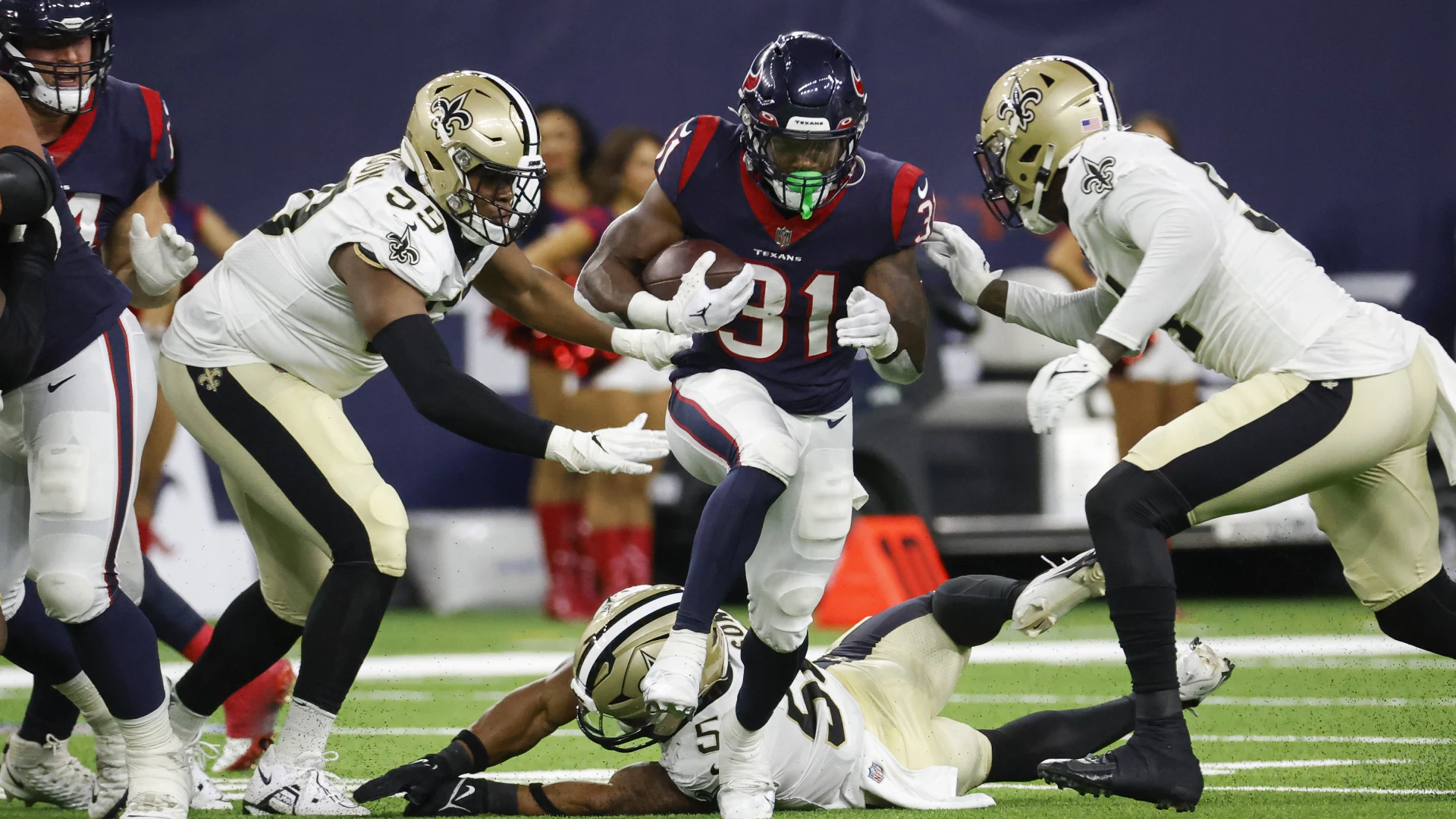 Dameon Pierce Sees OROY Odds Shorten Following Marlon Mack's Release