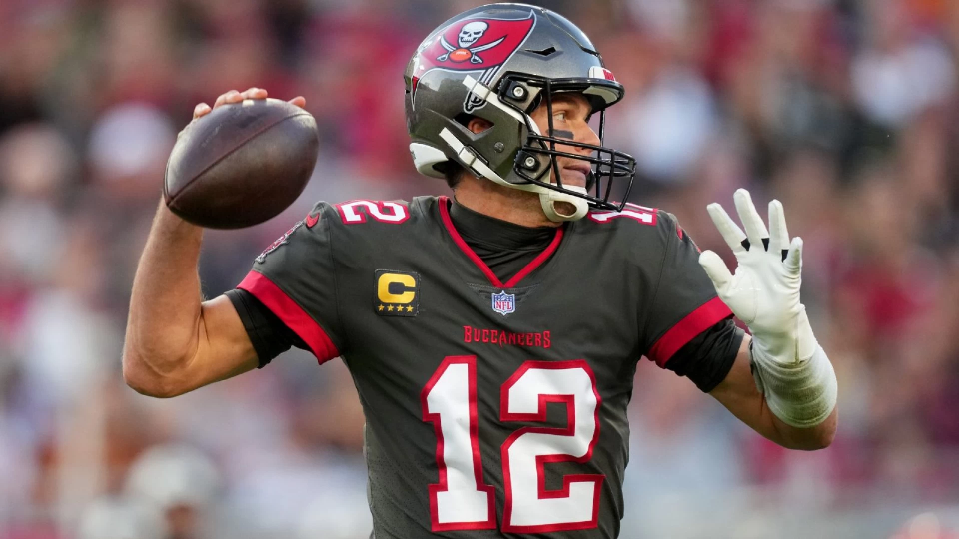 There Will Be 5 Or 6 Teams In On Tom Brady