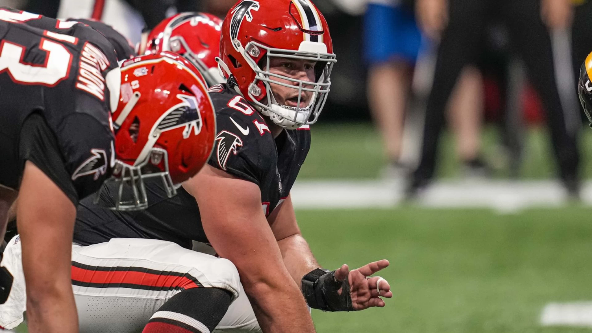 Falcons Storm Past Buccaneers In Atlanta