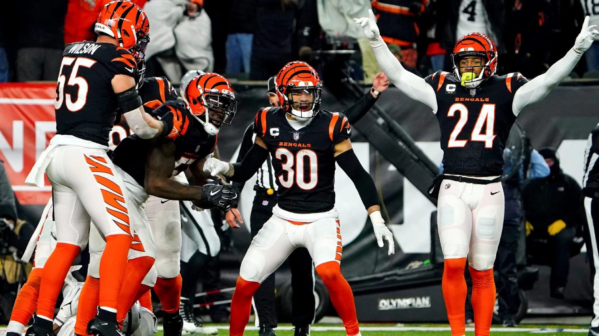 Bengals Defensive Score Pushes Them Past Ravens On Sunday Night