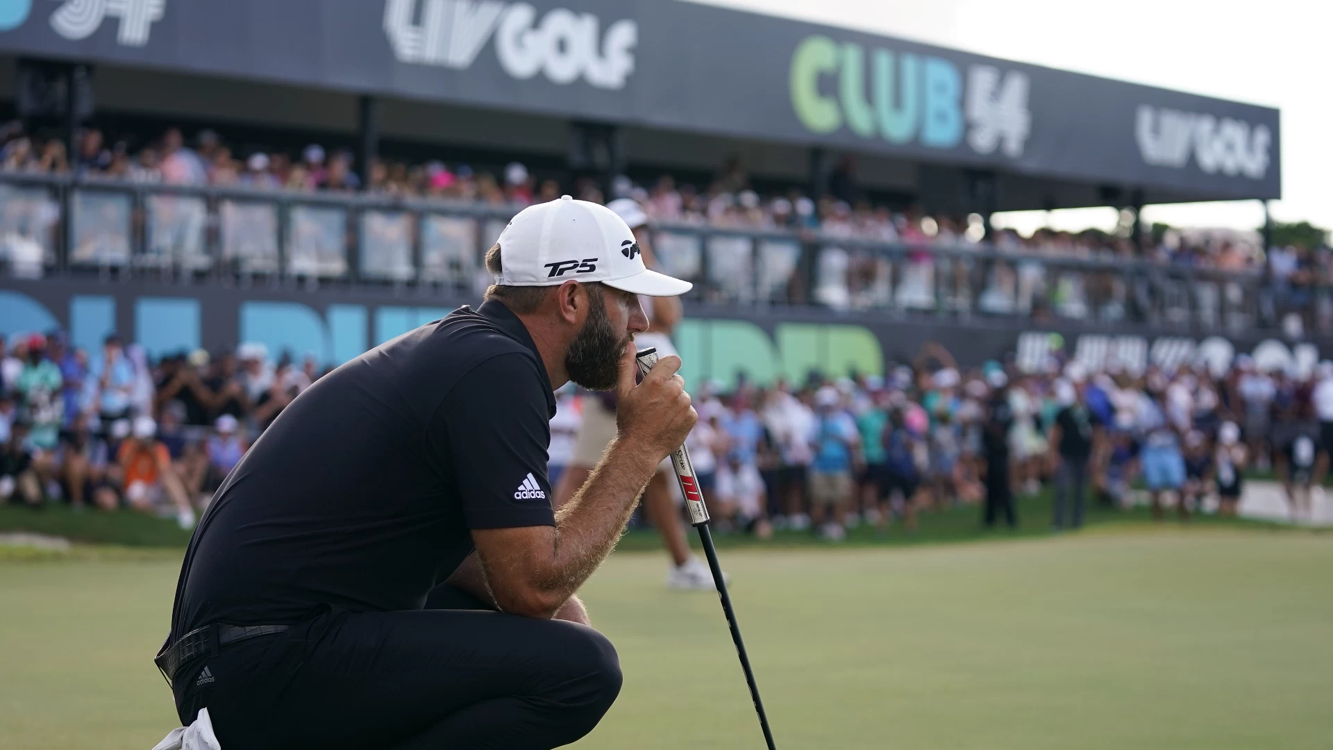 Three Executives Leave LIV Golf
