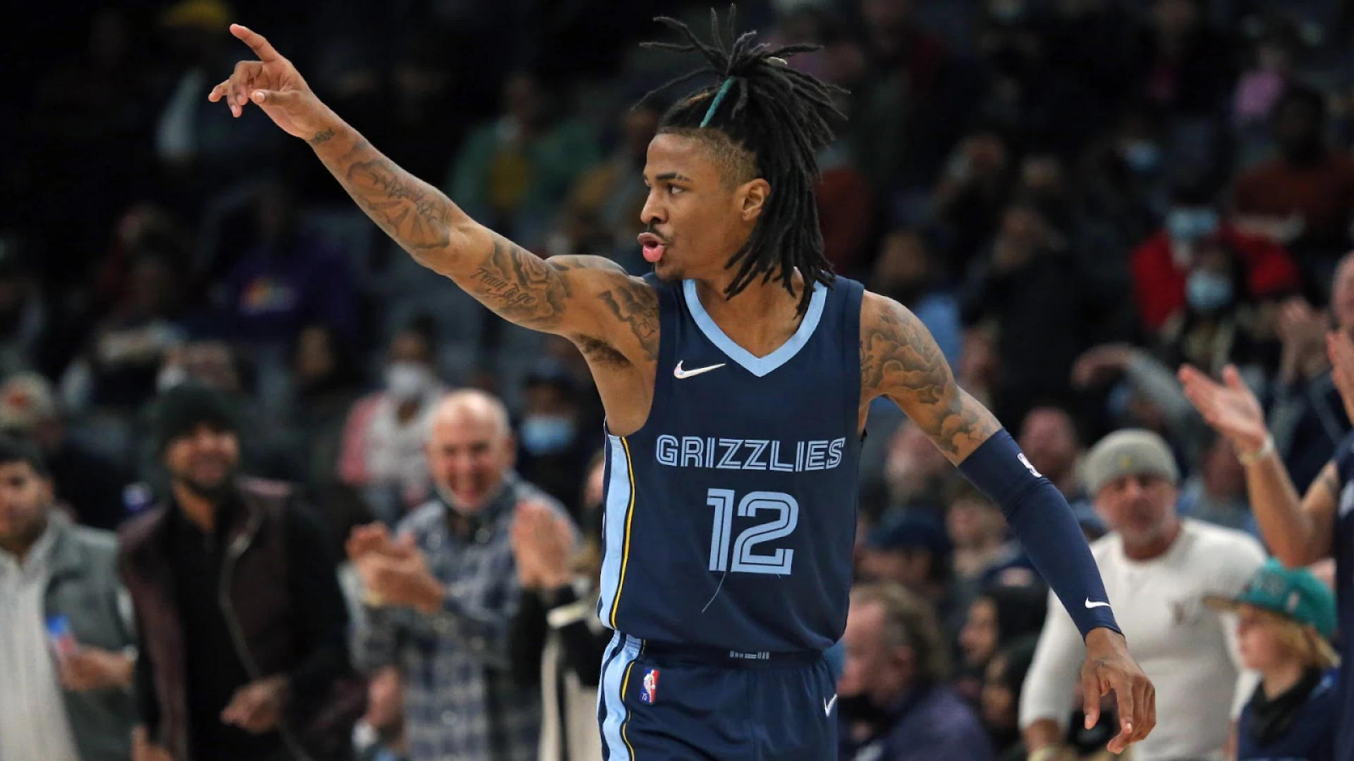 Grizzlies Top LeBron-Less Lakers At Home