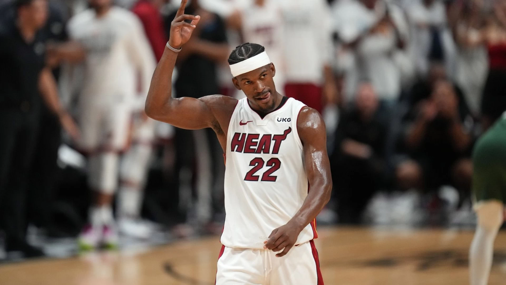 Heat Take Commanding 3-1 Series Lead With Game 4 Victory