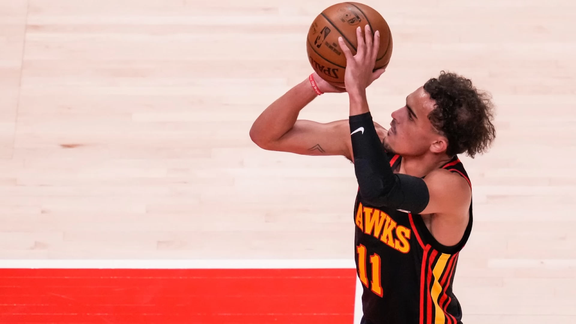 Should The Lakers Pursue Young and Irving?