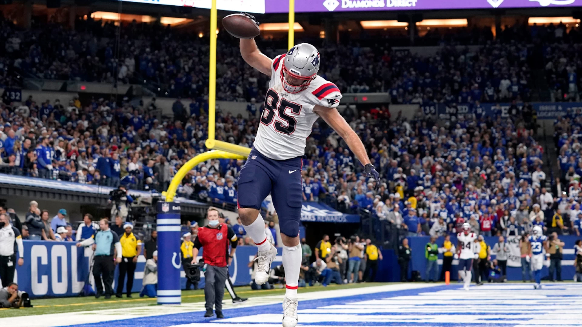 Analyzing Odd Lines: Why the Patriots Could Surprise vs. Dolphins