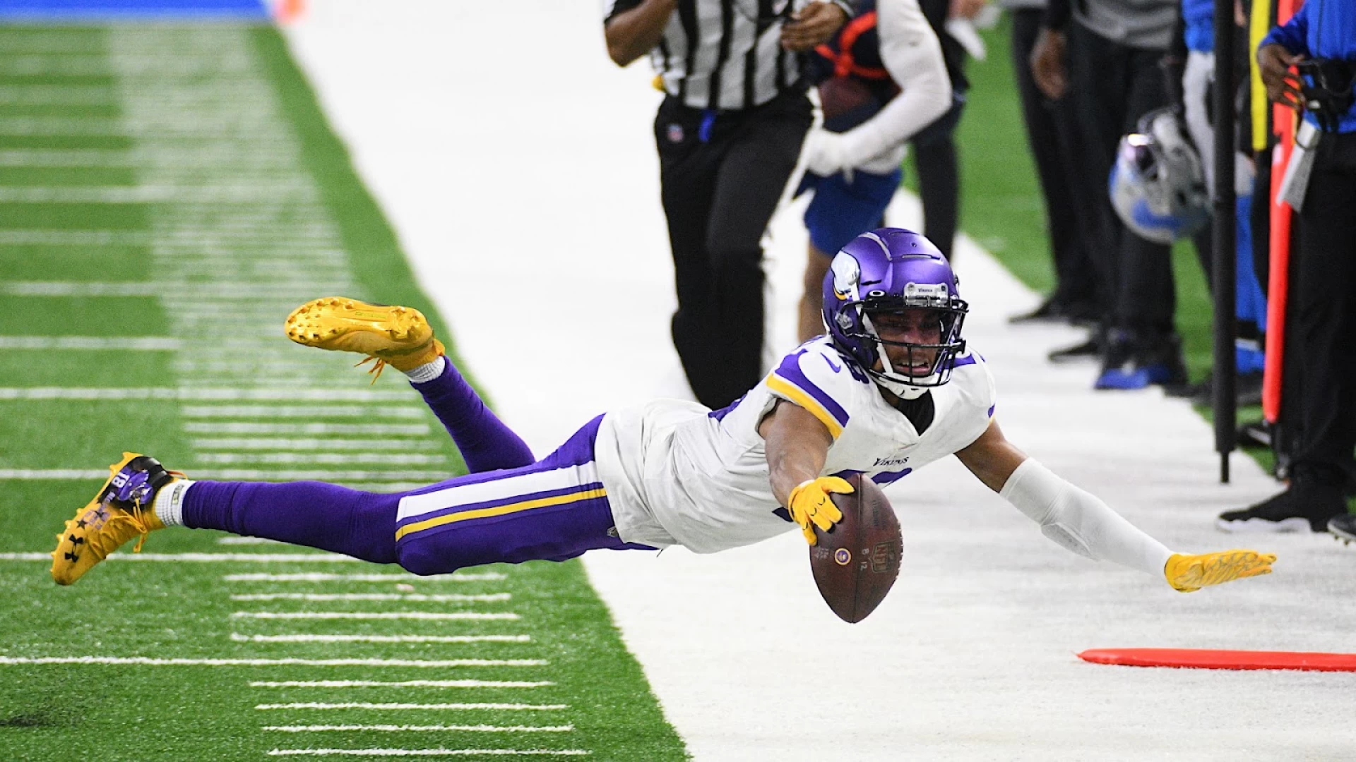 Top Bet Props for Tonight's Game: Jefferson TD Opportunities