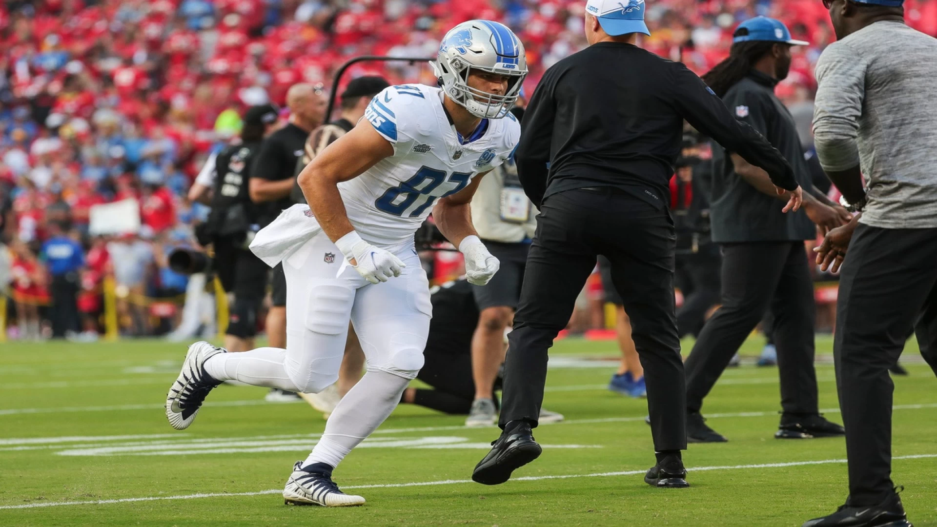 Sam LaPorta: An Affordable Tight End Option in Week Twpo