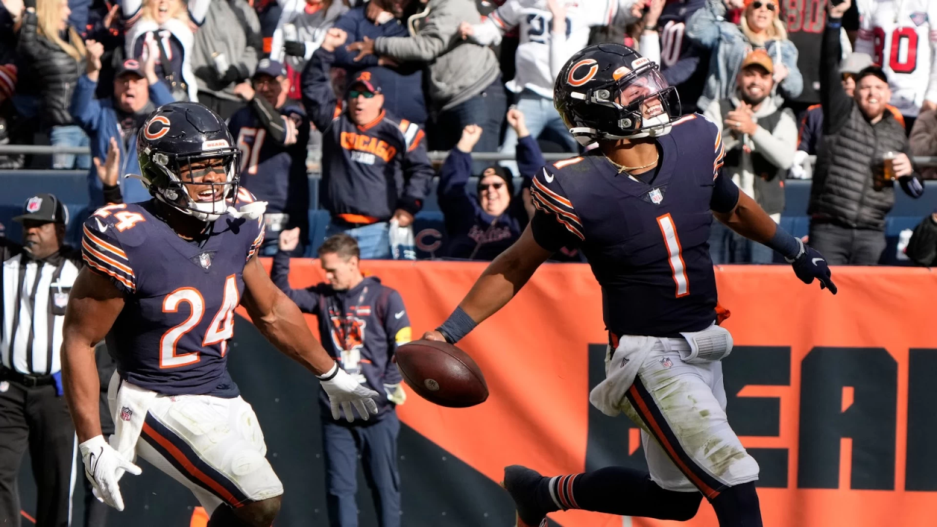 Justin Fields Calls Out Chicago Bears Coaching Staff